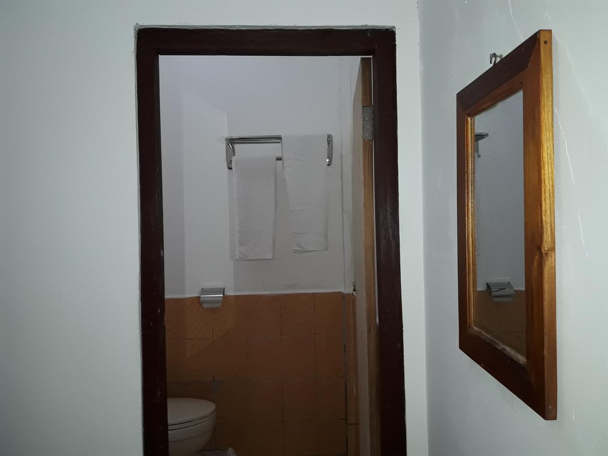 The Teuz B&B Labuan Bajo Eksteriør bilde